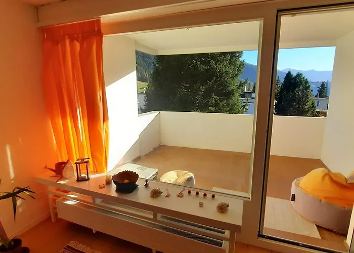 Zentral Gelegene Sonnige Und Ruhige Apartment